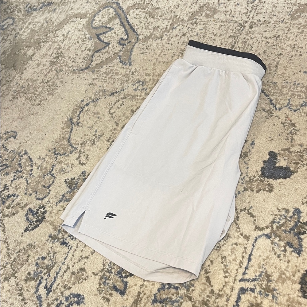 Men’s 7in Light Gray Fabletics Shorts with Black Trim non Lined